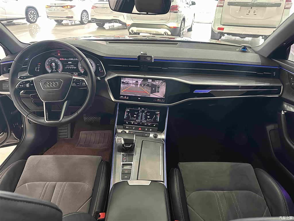 Audi A6L, 2020 8