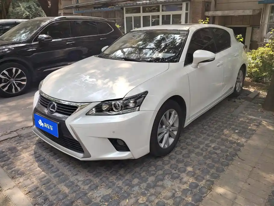Lexus CT