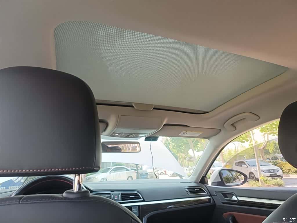 Volkswagen Lamando, 2016 18