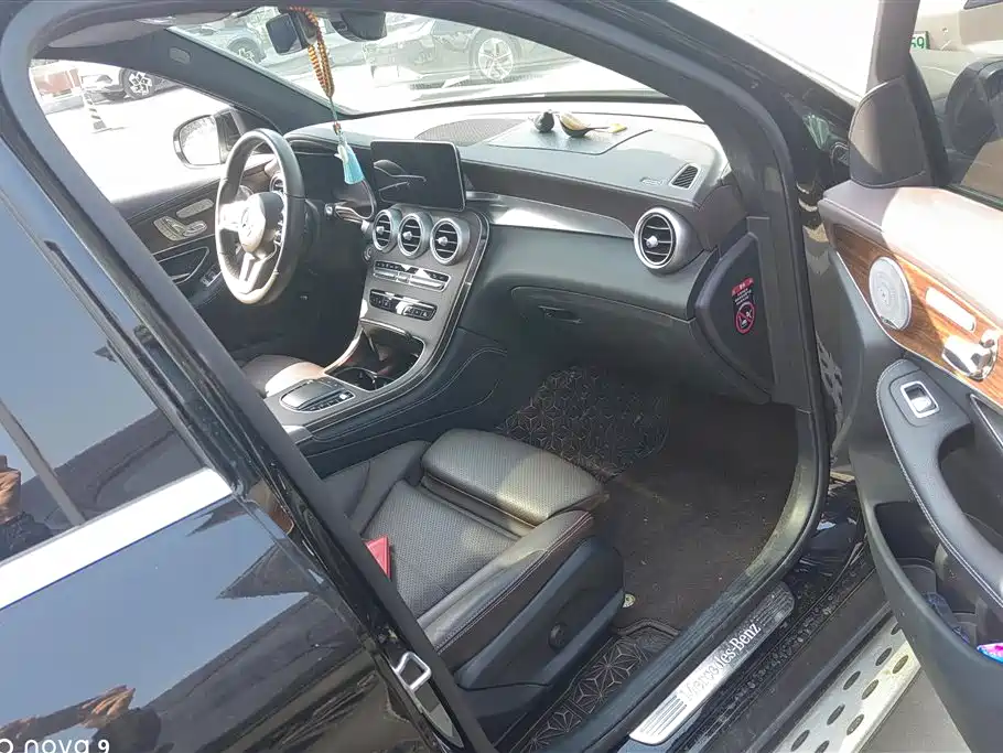Mercedes-Benz GLC Mercedes-Benz GLC