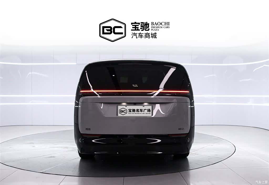 Li Auto MEGA, 2025 4