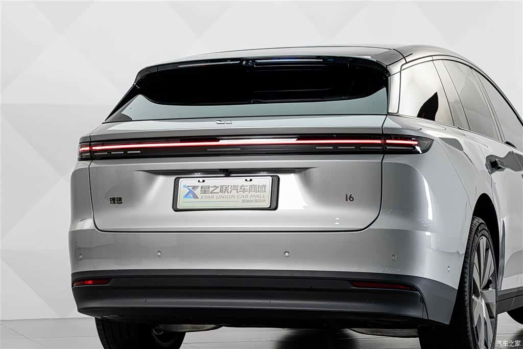 Li Auto i6, 2025 7
