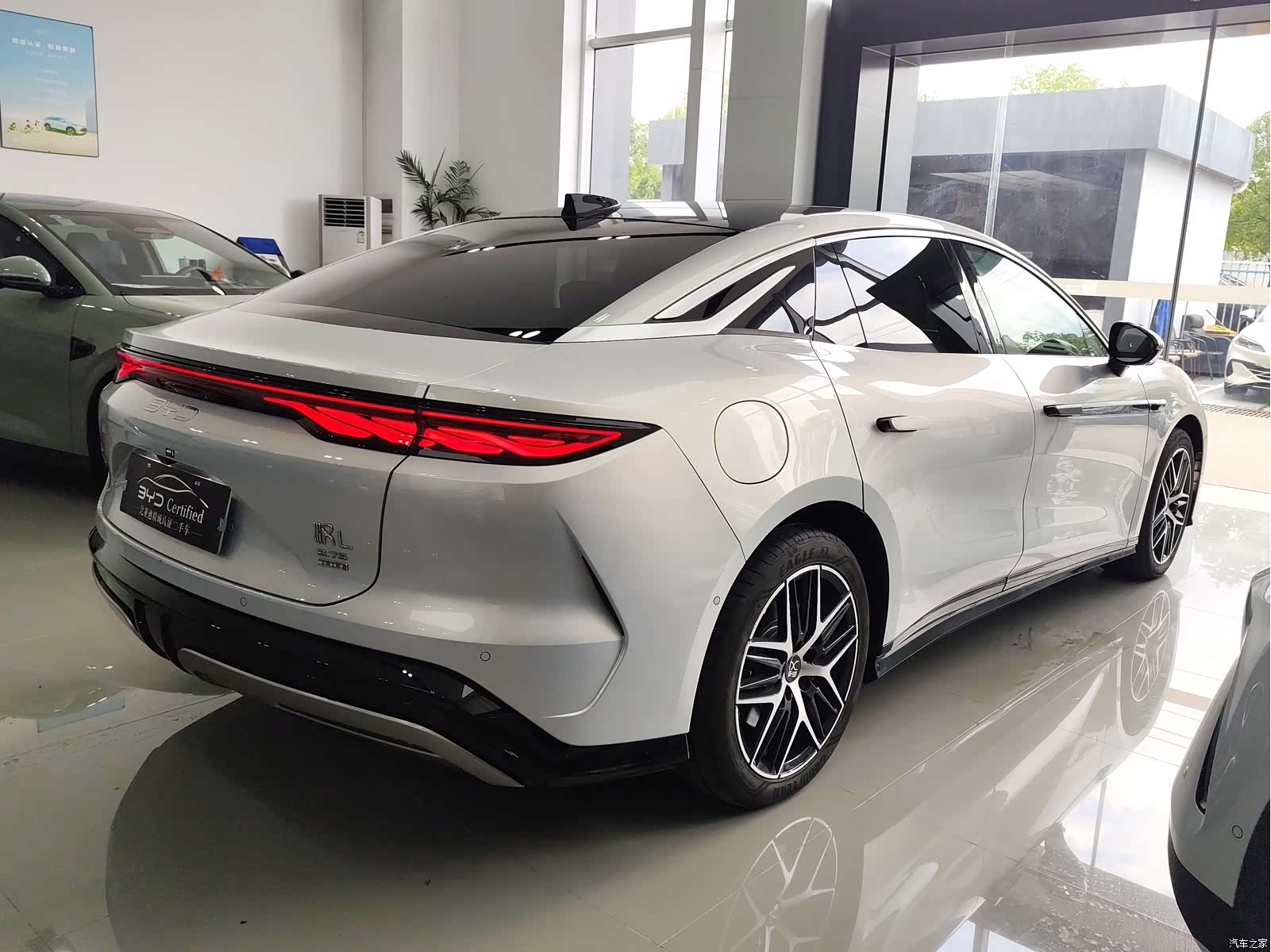 BYD Han, 2025 6