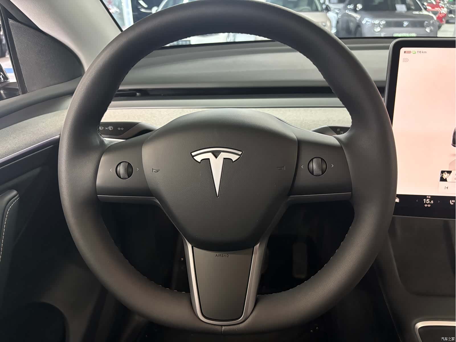 Tesla Model Y, 2024 9