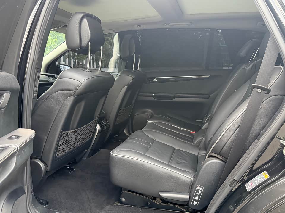 Mercedes-Benz R-class