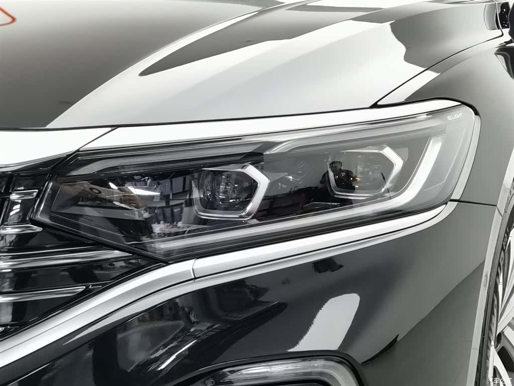 Volkswagen Passat, 2024 7