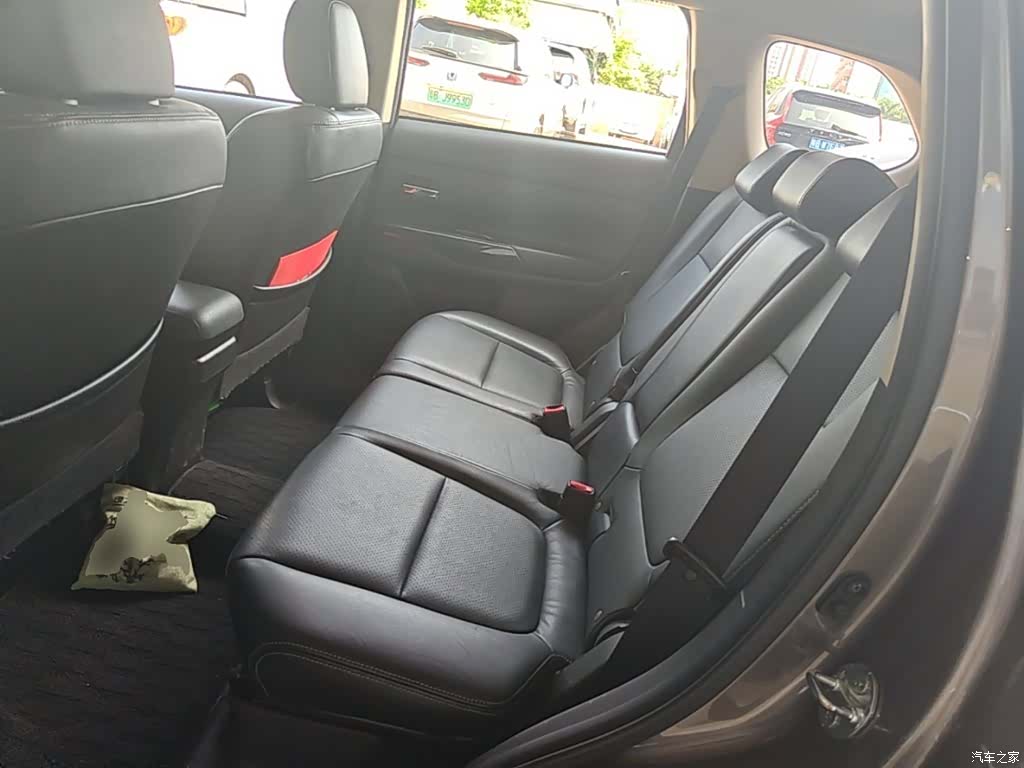 Mitsubishi Outlander, 2017 17