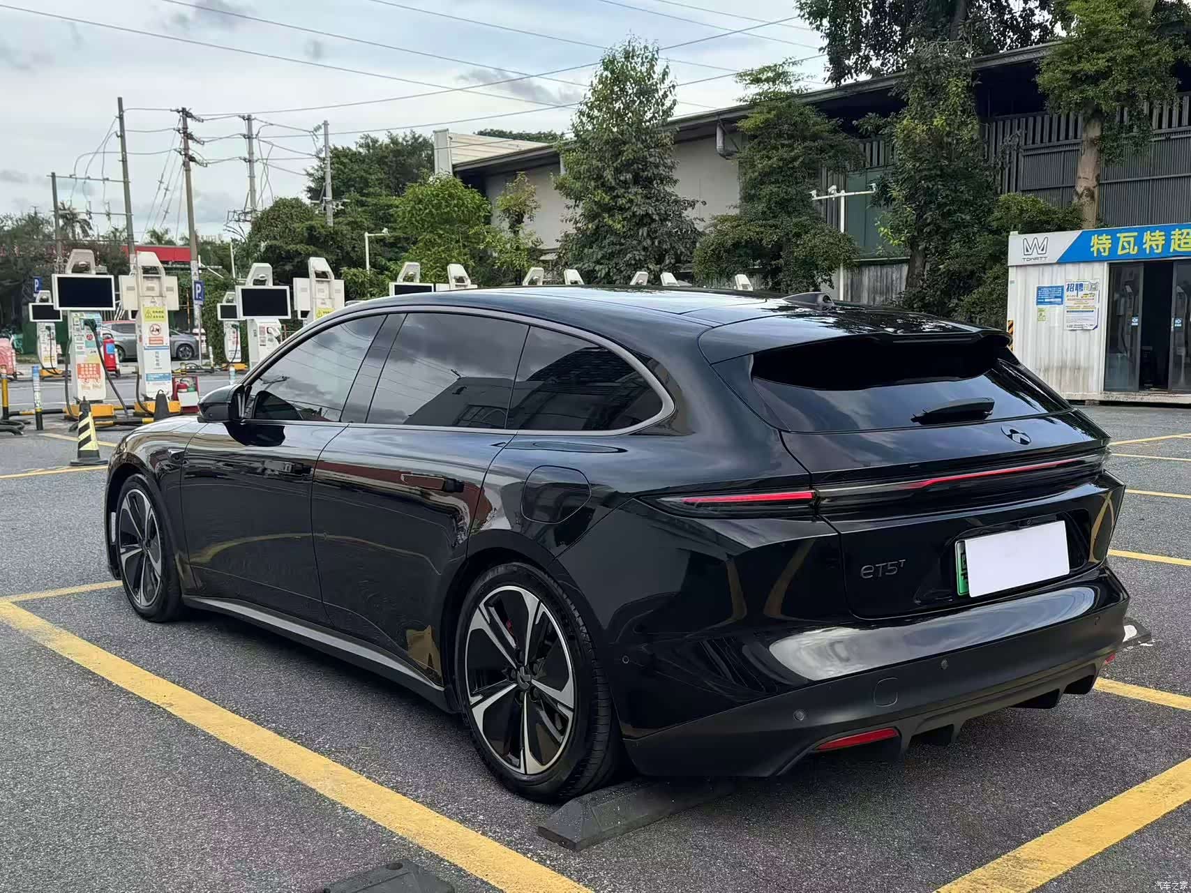 NIO ET5, 2023 все фото