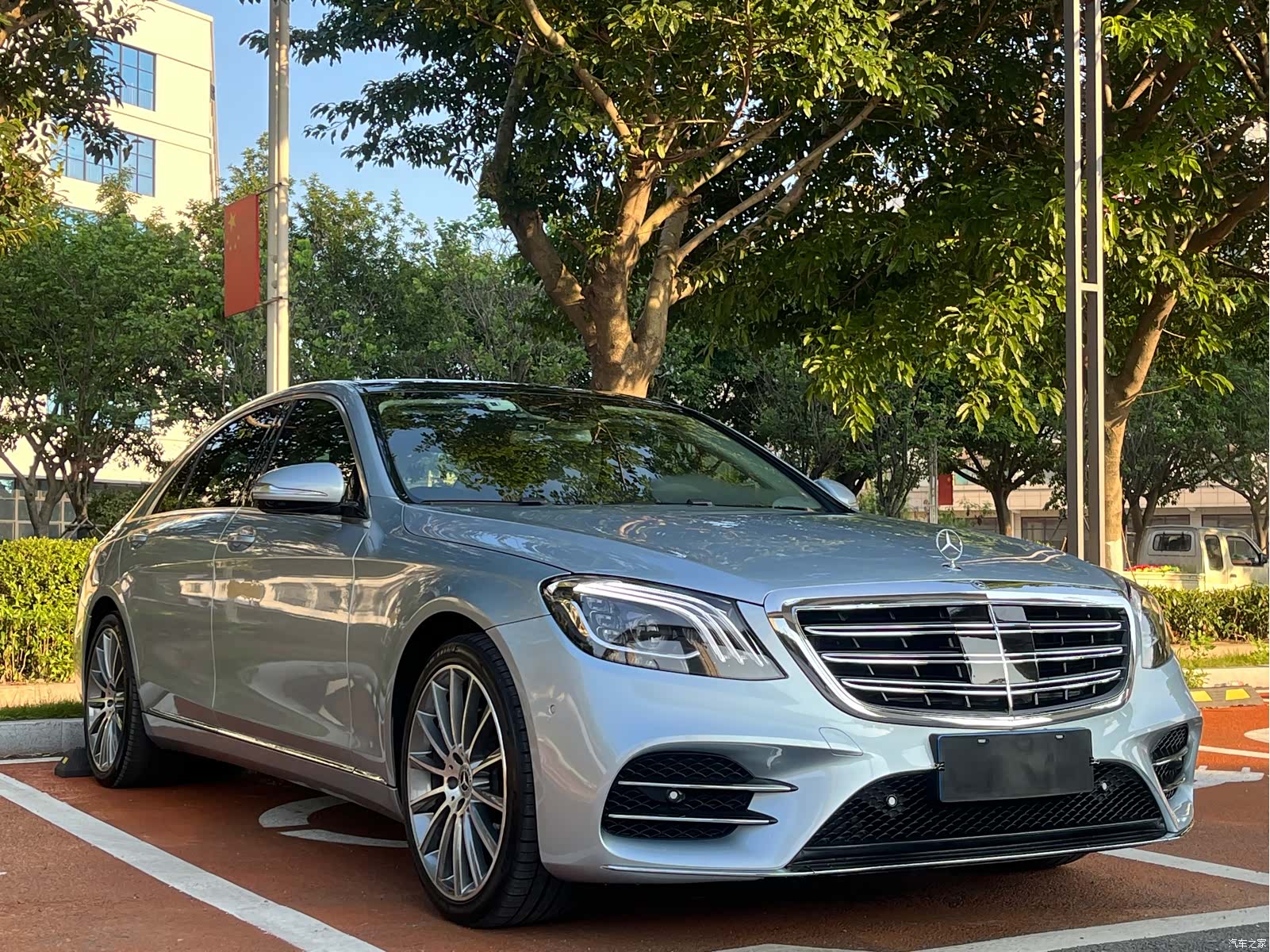 Mercedes-Benz S-Class, 2015 3