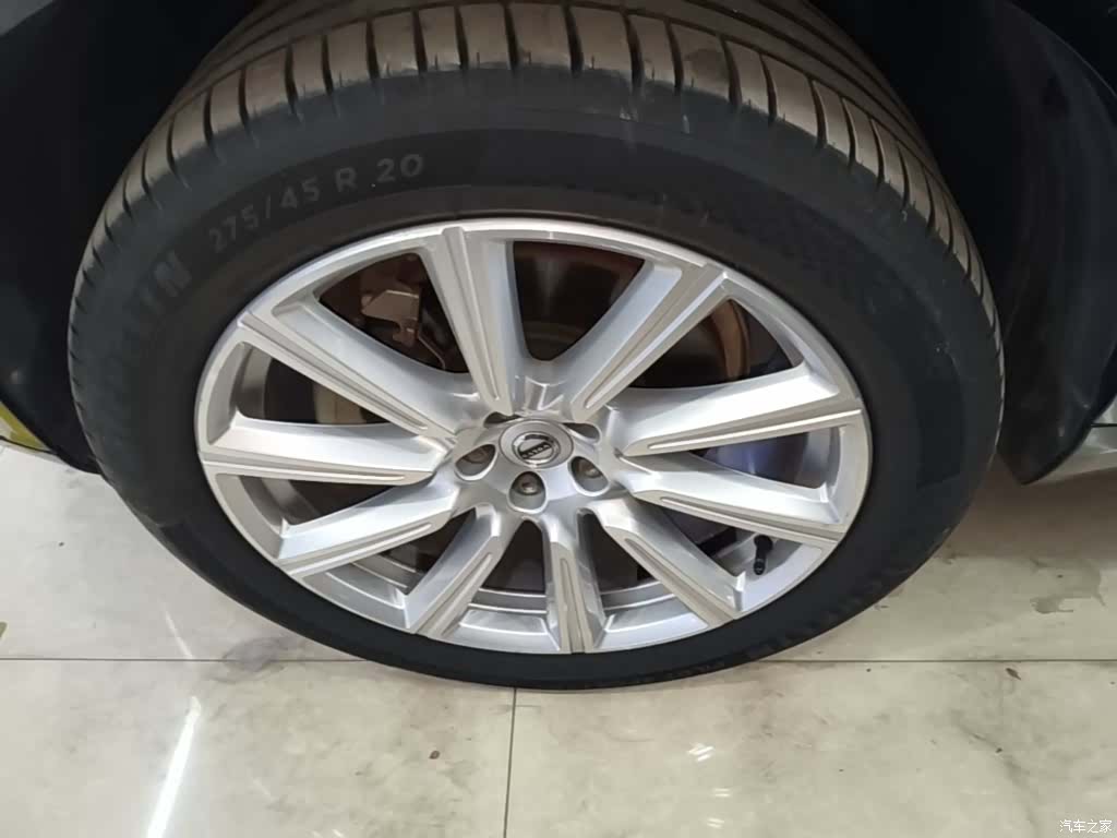 Volvo XC90, 2017 23