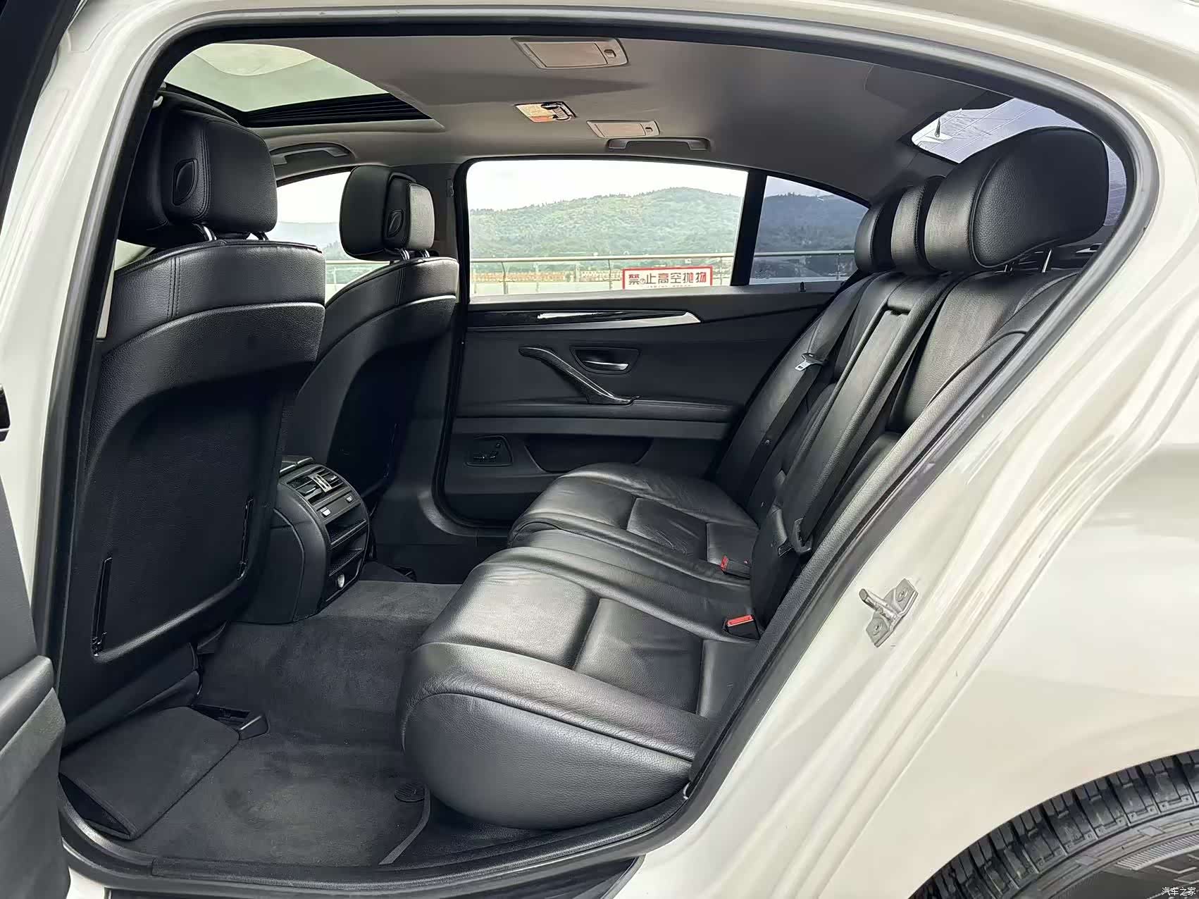 BMW 5 Series, 2013 6