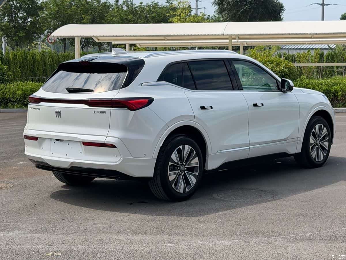 Buick E5, 2025 4