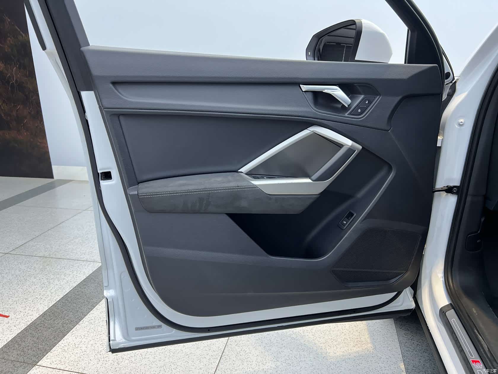 Audi Q3, 2022 9
