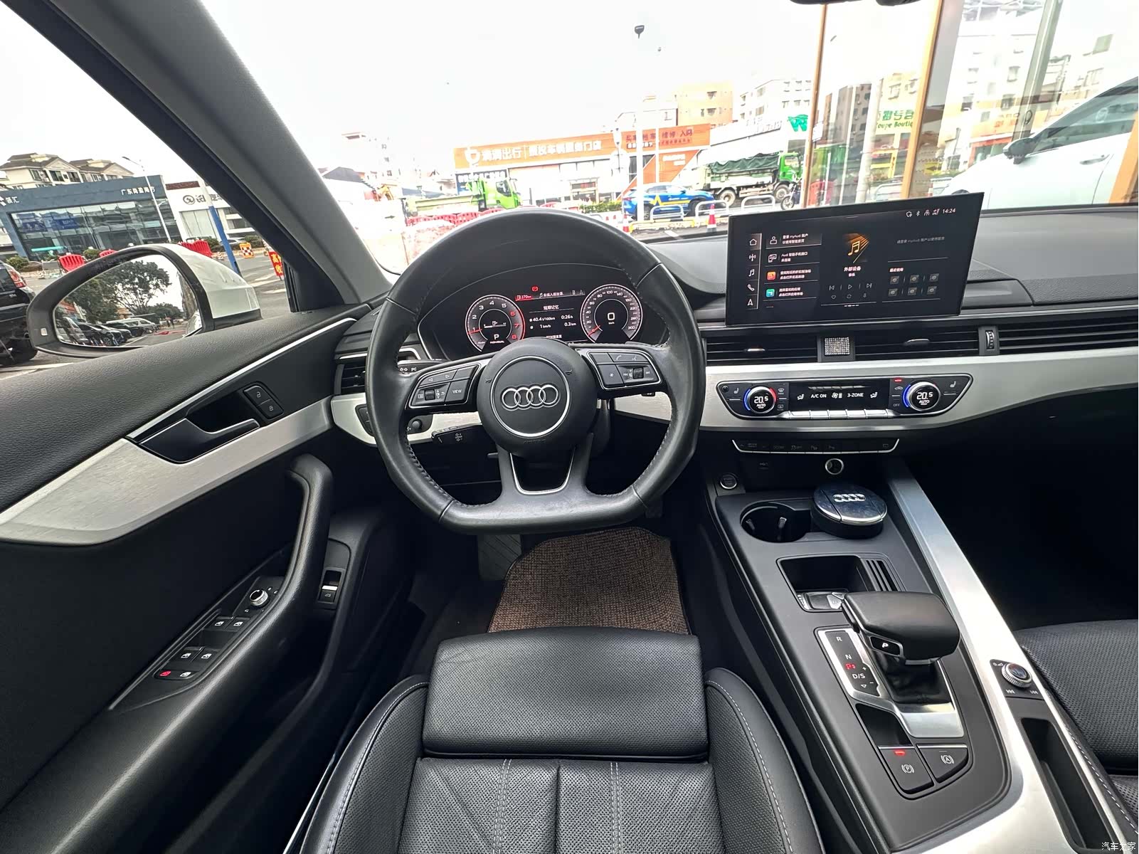 Audi A4L, 2022 10