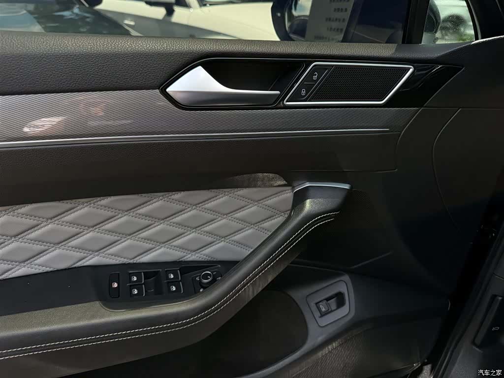 Volkswagen Magotan, 2023 6