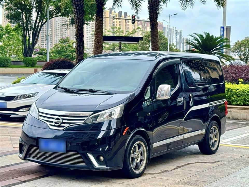 Nissan NV200 Nissan NV200