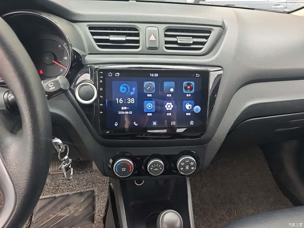 Kia K2, 2016 13