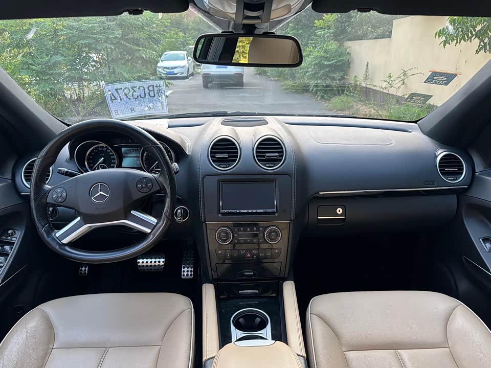 Mercedes-Benz M class