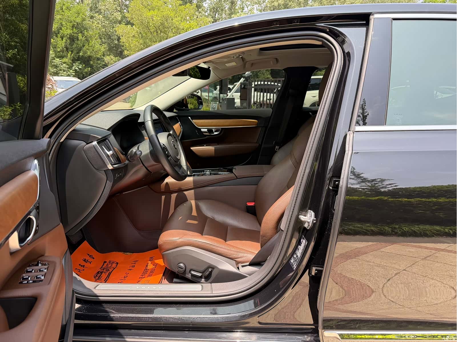 Volvo S90, 2019 все фото