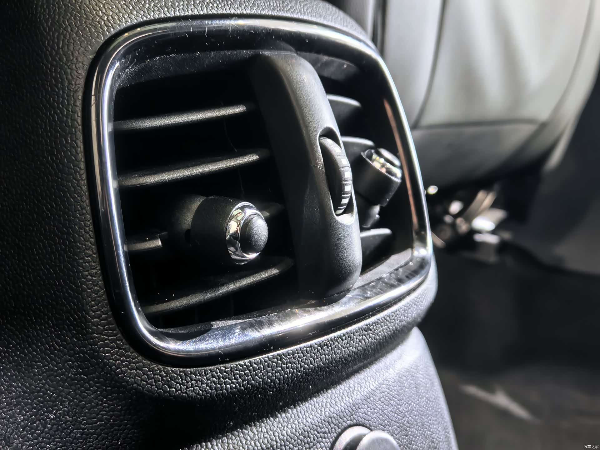 Mini Countryman, 2017 16