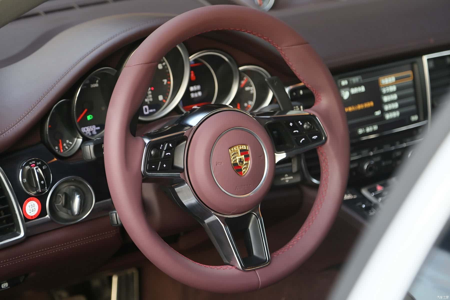 Porsche Panamera, 2015 16