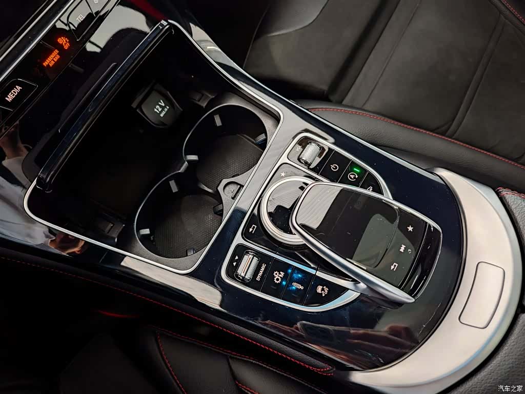 Mercedes-Benz GLC, 2018 13
