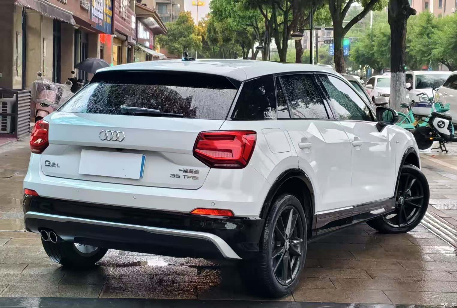 Audi Q2L, 2019 4