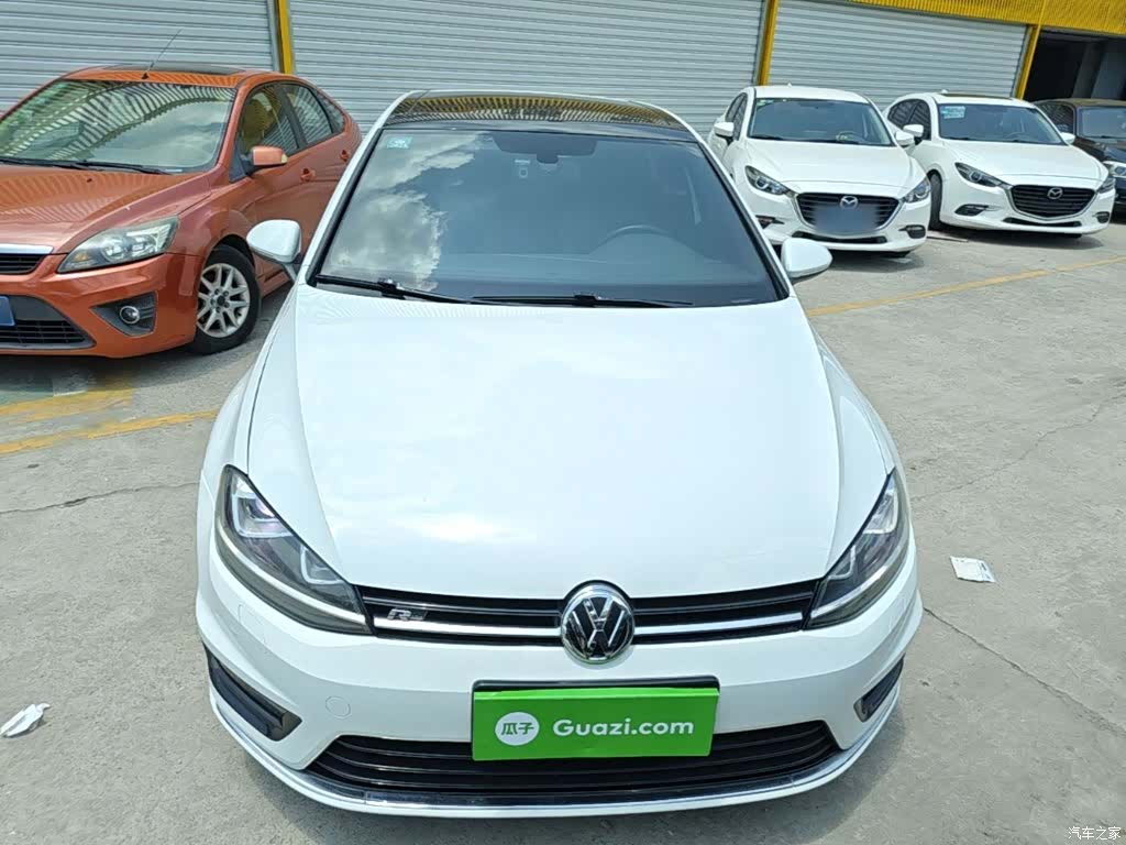 Volkswagen Golf, 2017 3