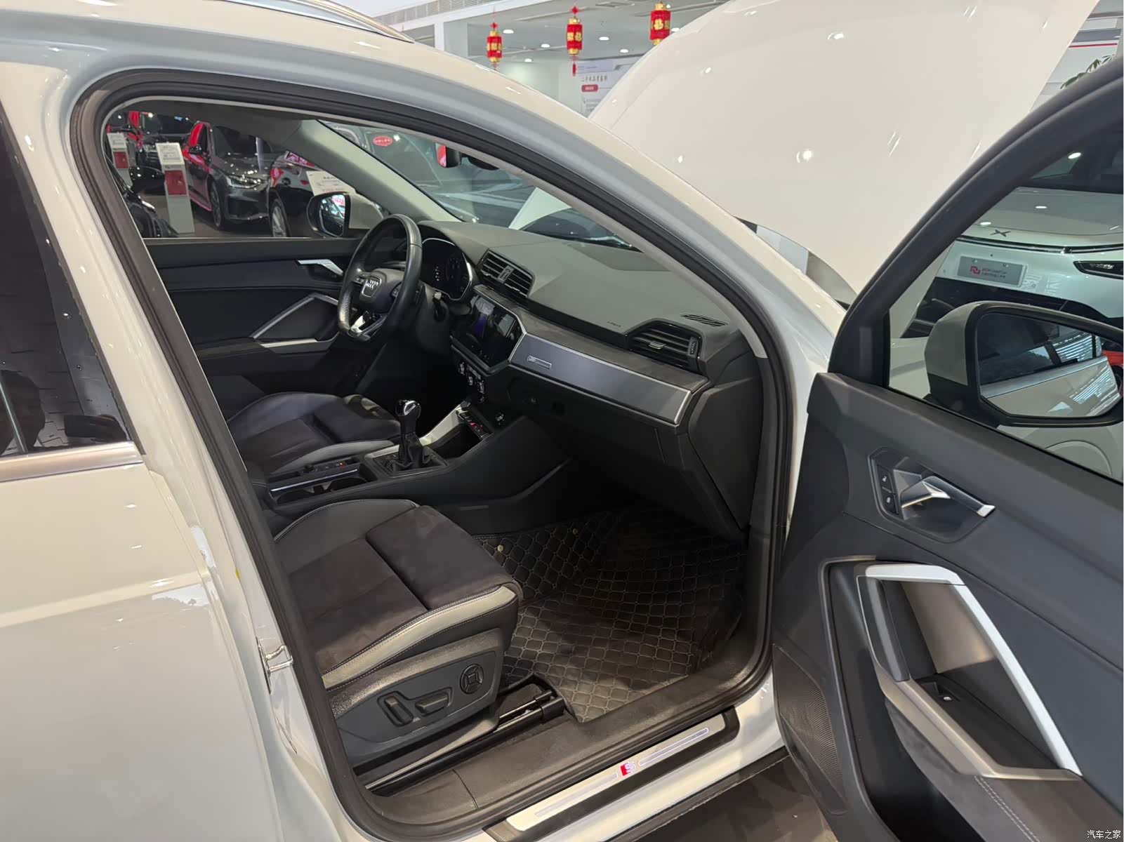 Audi Q3, 2023 9