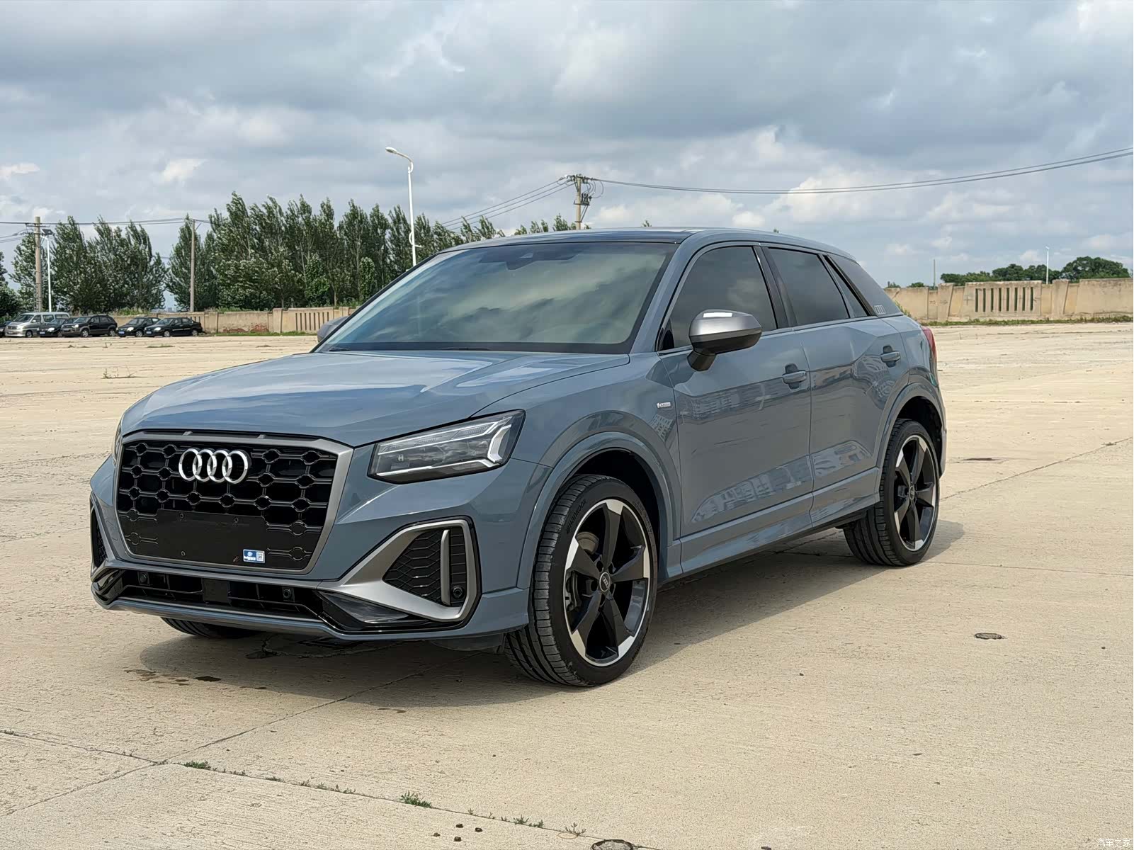 Audi Q2L, 2022 1