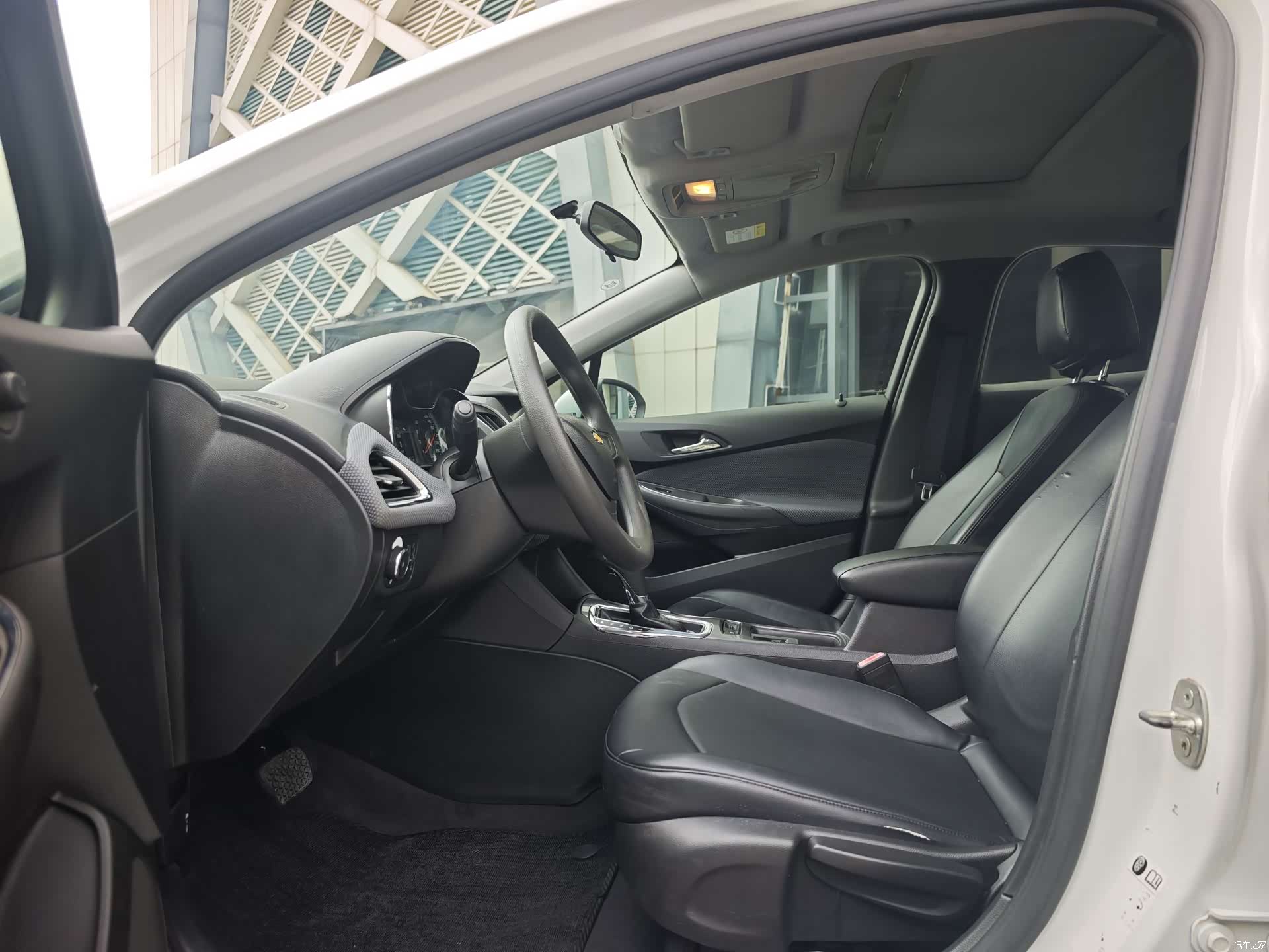 Chevrolet 320, 2017 7