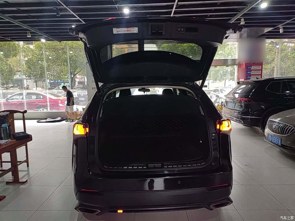 Lexus NX, 2018 19