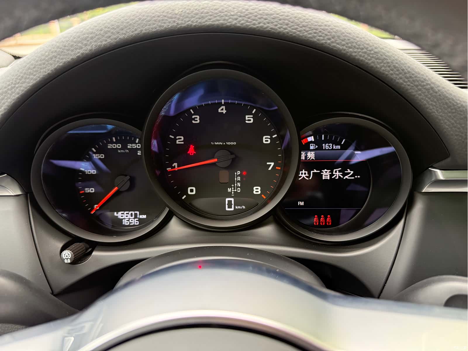 Porsche Macan, 2021 10