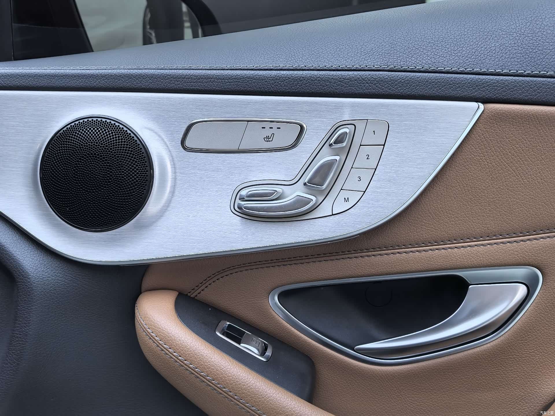 Mercedes-Benz C-Class, 2021 11