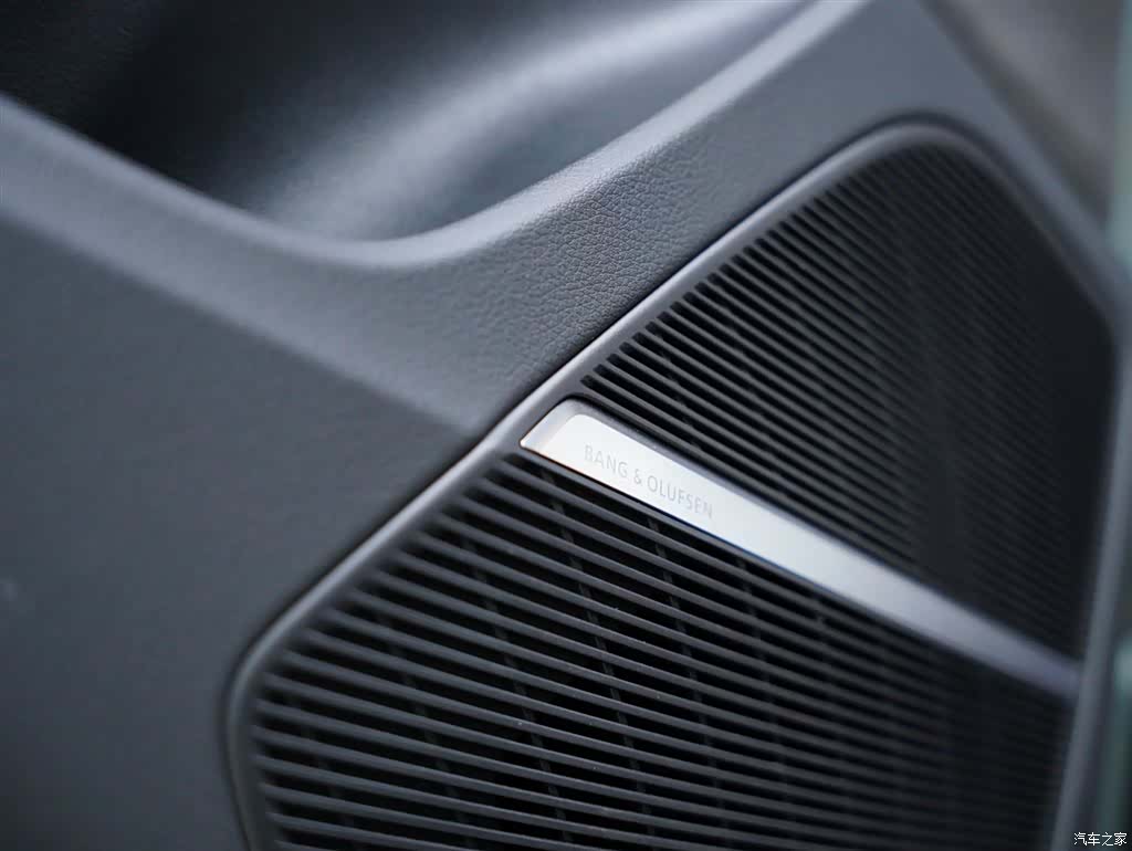 Audi Q8, 2021 40