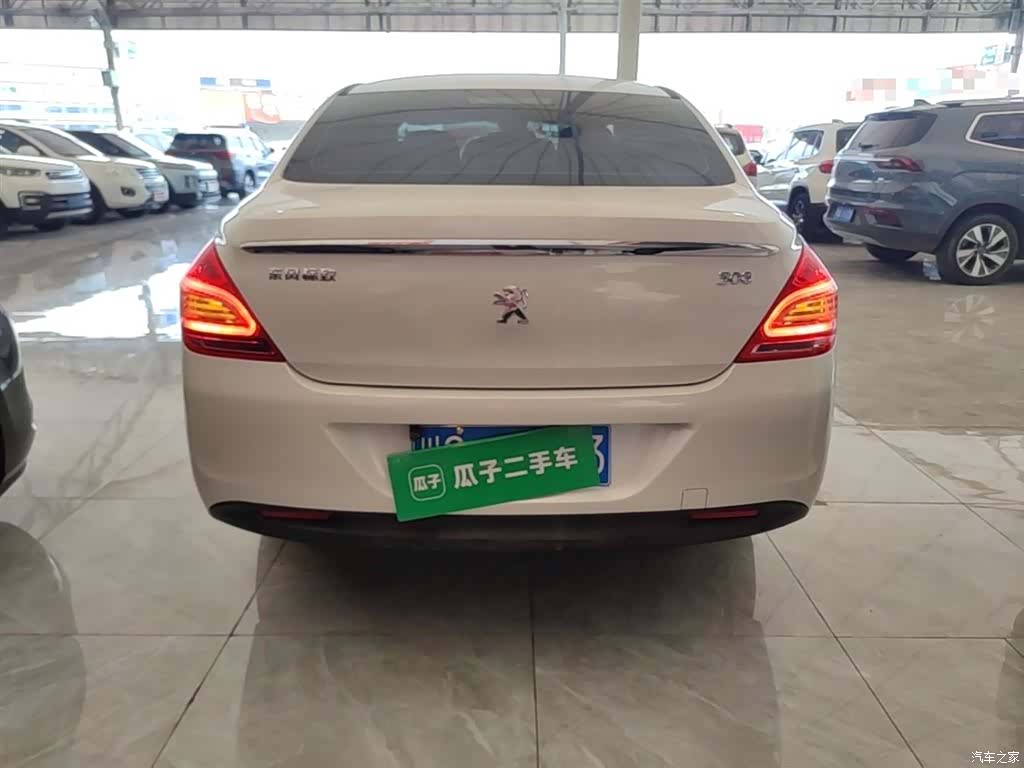 Peugeot 308, 2016 все фото