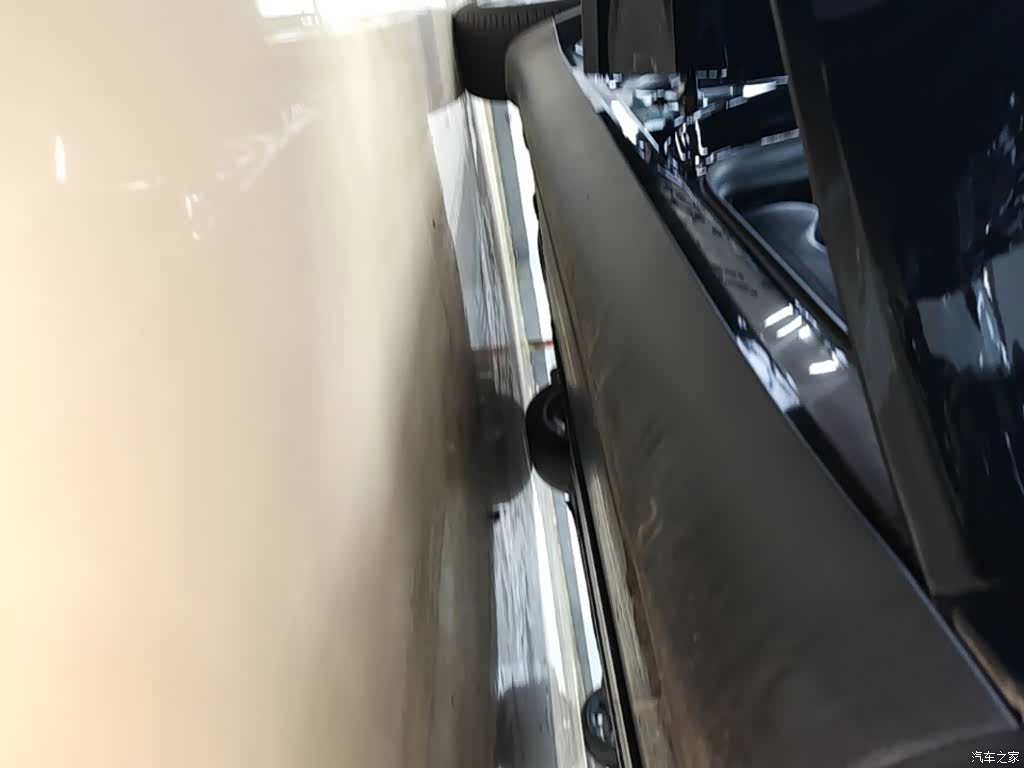 Tesla Model Y, 2022 21