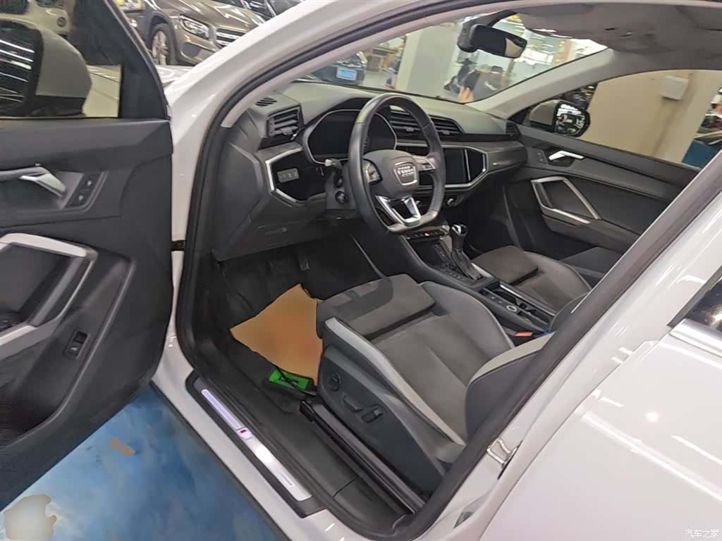 Audi Q3, 2021 15