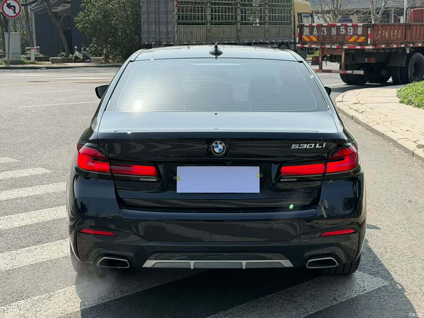 BMW 5 Series, 2022 4