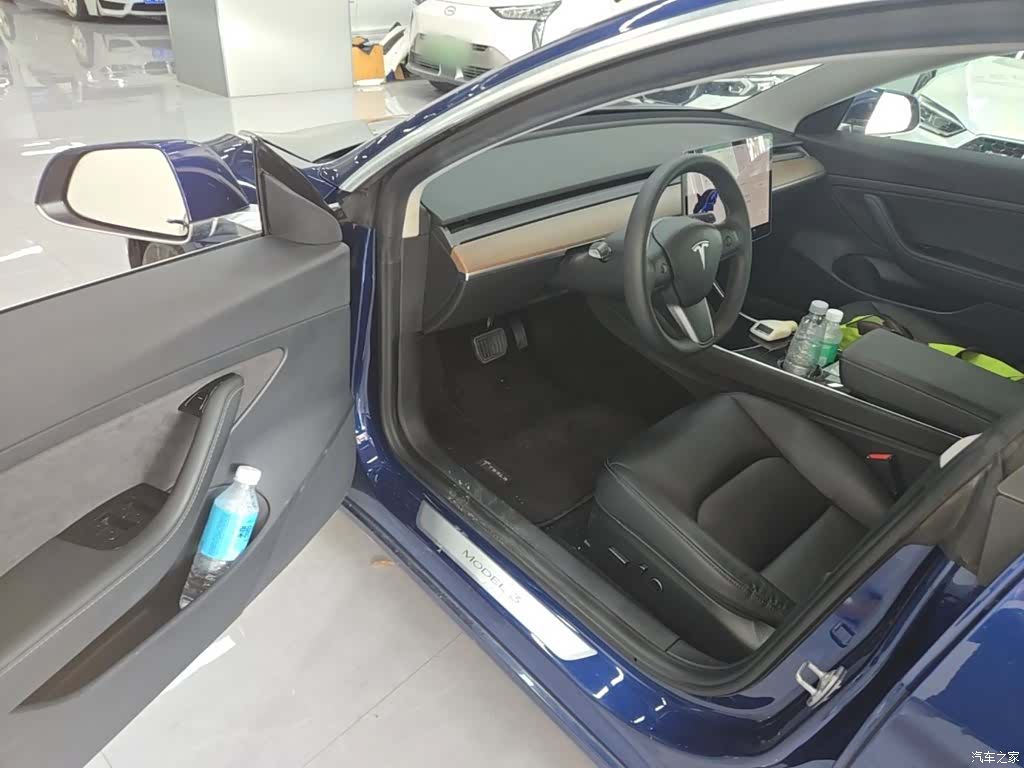 Tesla Model 3, 2020 16