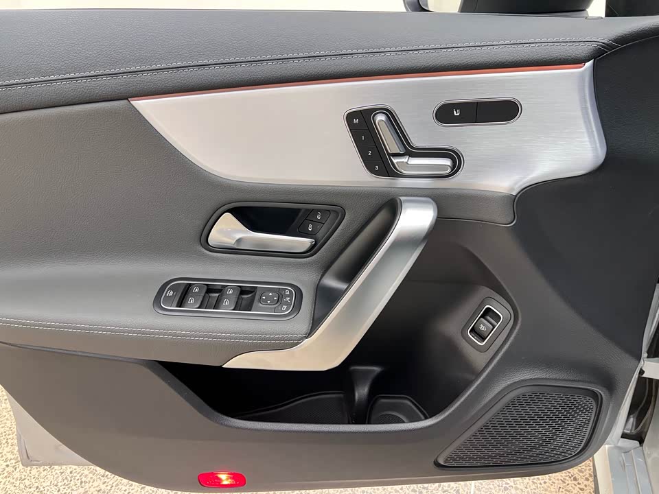 Mercedes-Benz CLA AMG
