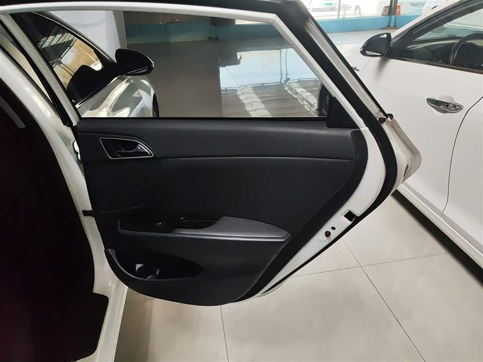 Hyundai Name picture