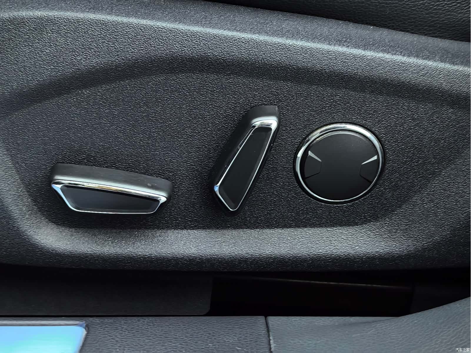 Ford Mondeo, 2020 27