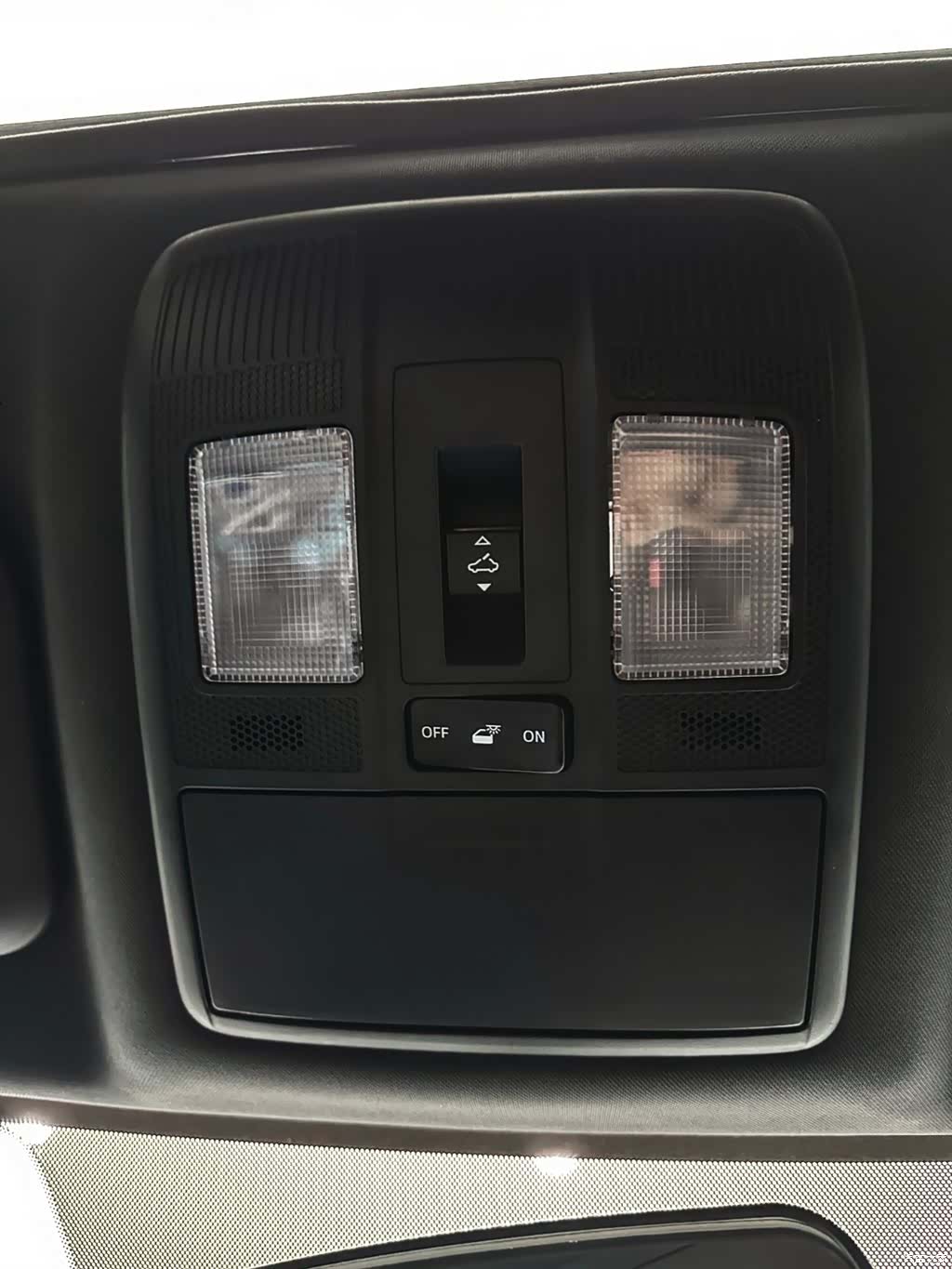 Mazda CX-4, 2023 17