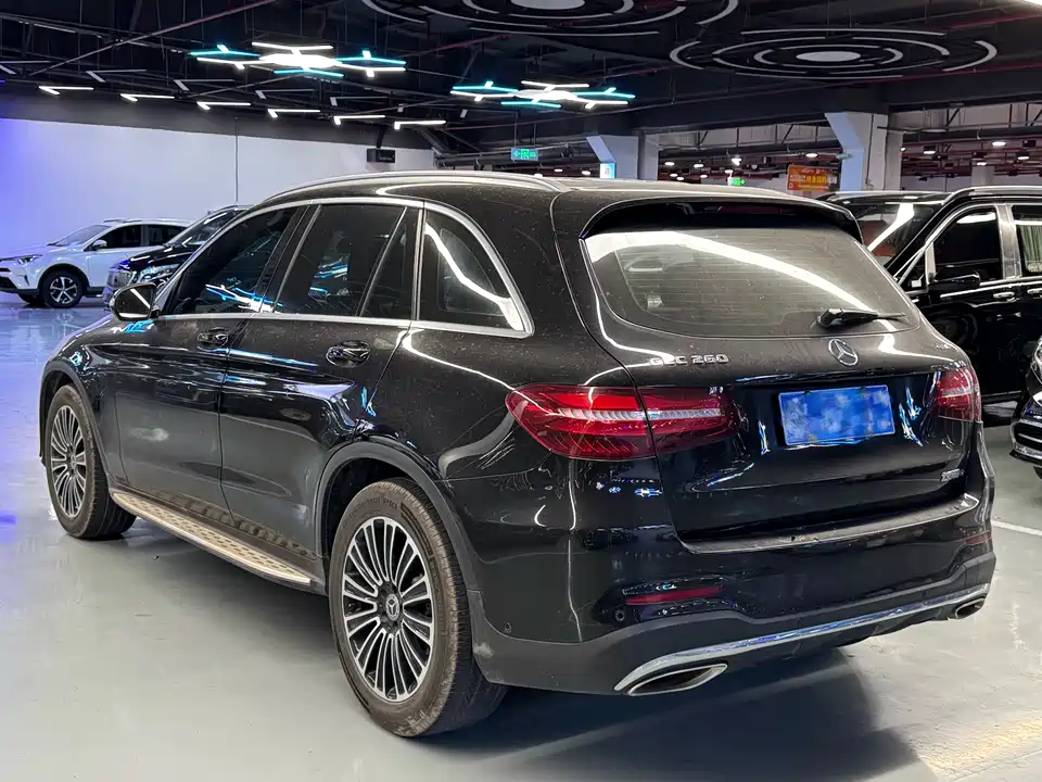 Mercedes-Benz GLC Mercedes-Benz GLC
