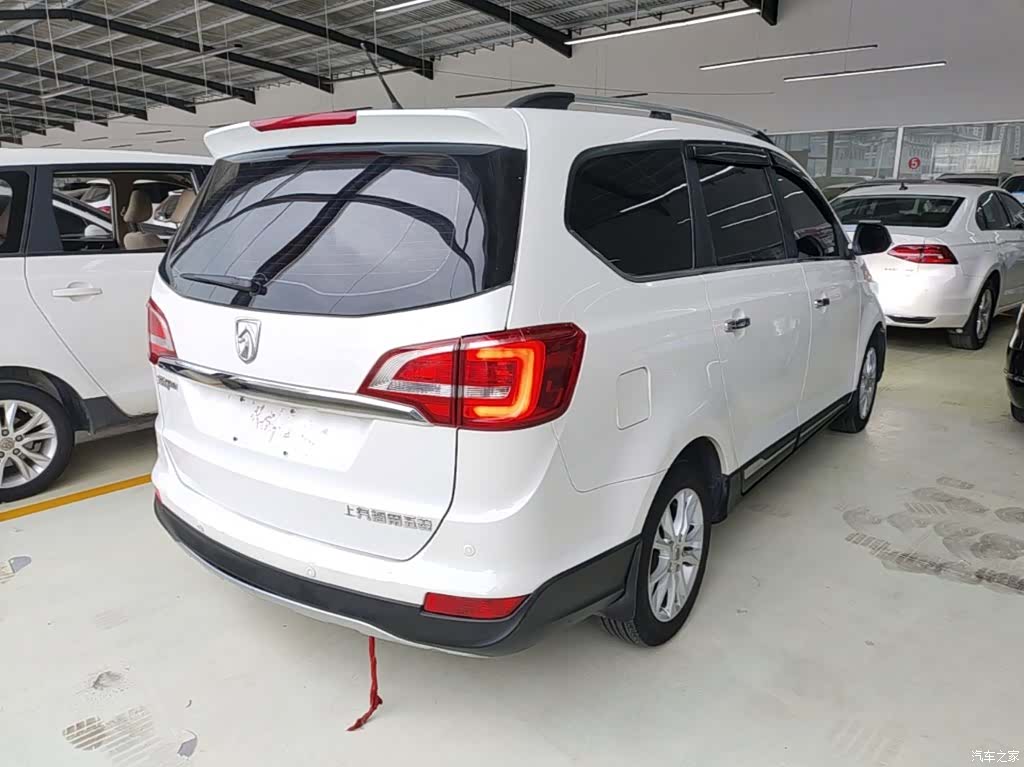 Wuling 730, 2018 7