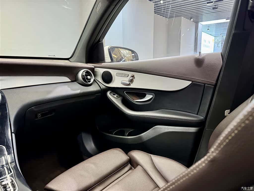 Mercedes-Benz GLC, 2021 27