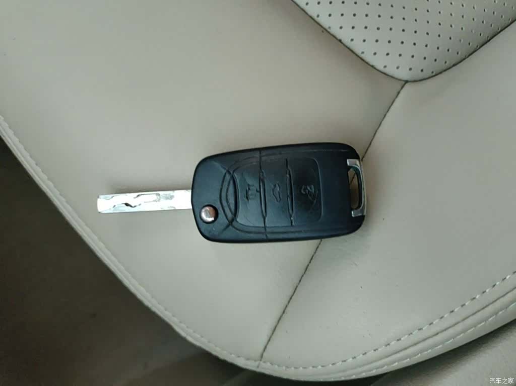 Wuling 730, 2018 9