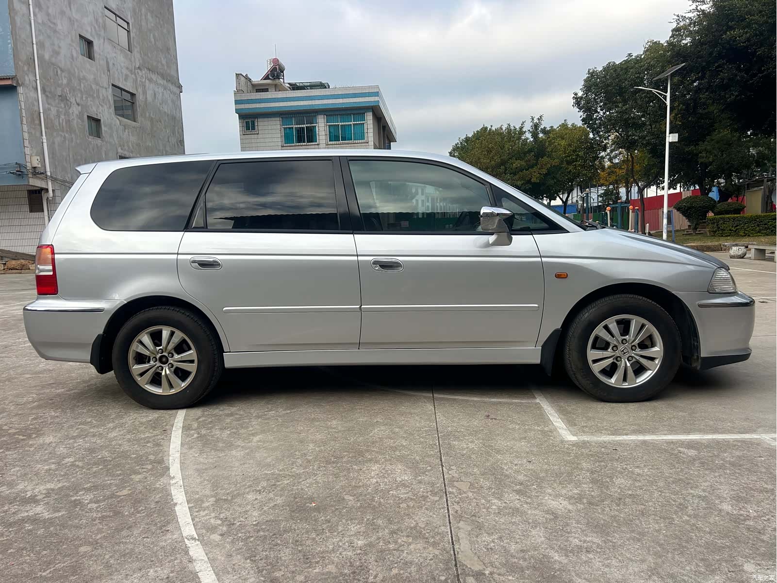 AoDeSai Odyssey, 2004 4