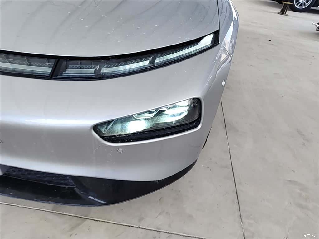 Xpeng P7, 2022 18